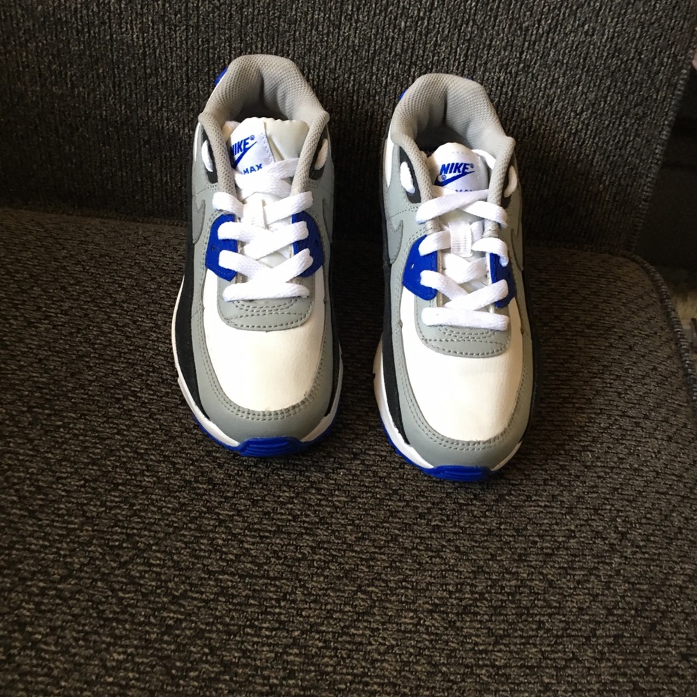 Nike Air Max 90 size 2Y white gray  blue and black
